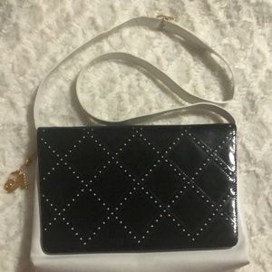Vintage Ferragamo convertible shoulder/clutch bag